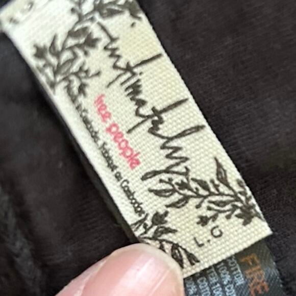 Free People Women Sleeveless Crotchet Tank Top Festival Fairy Boho Black Large - Picture 3 of 6